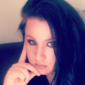 Meet your Posher, Ashlee